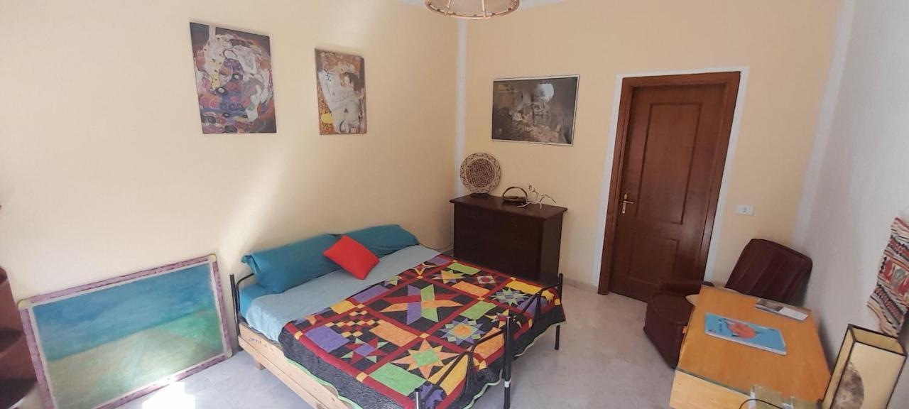 Country Living School Guest House Làconi Екстериор снимка